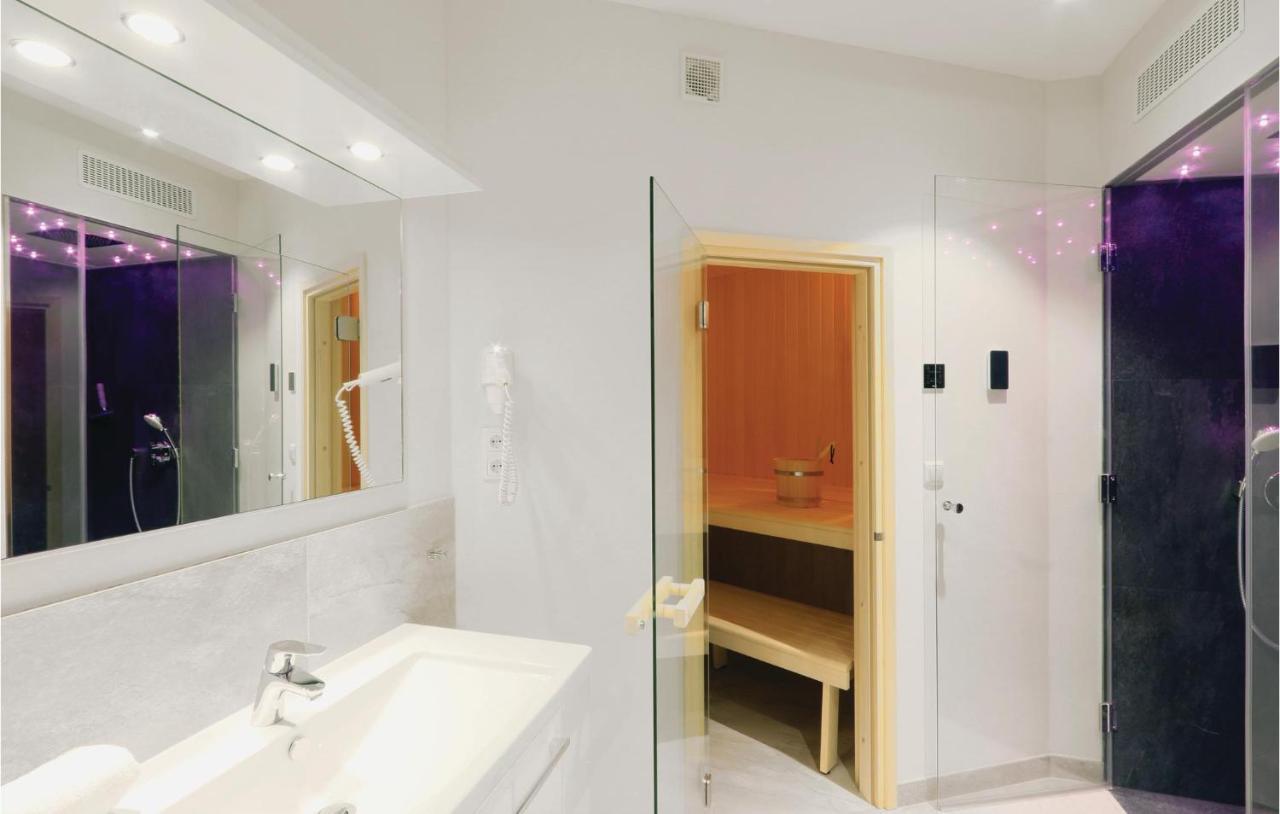Promenadenvilla Lubeck Luaran gambar